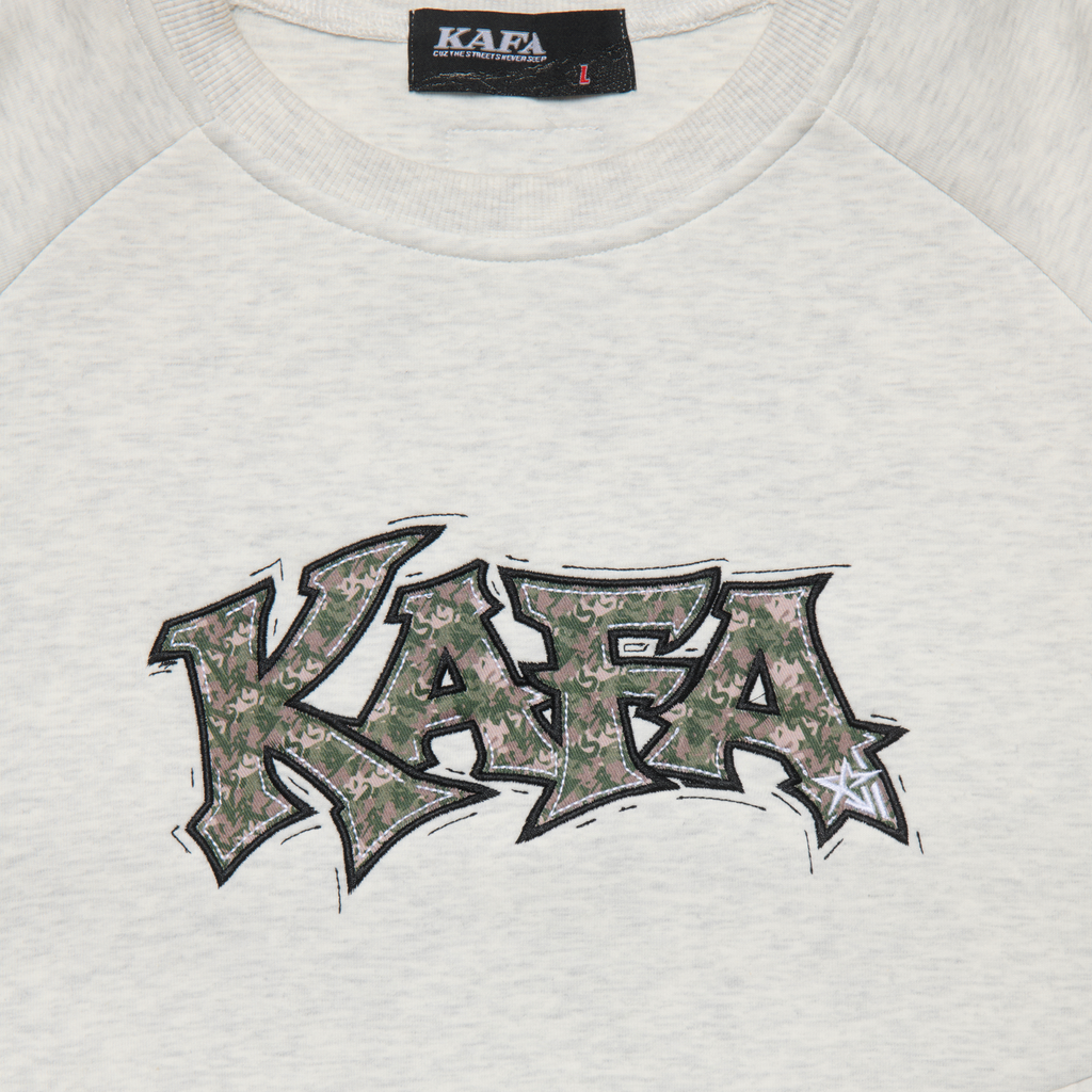 CAMO LOGO SWEATER