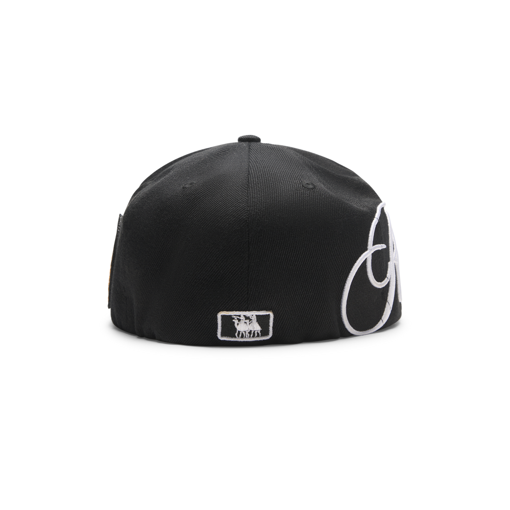LOGO SCRIPT CAP